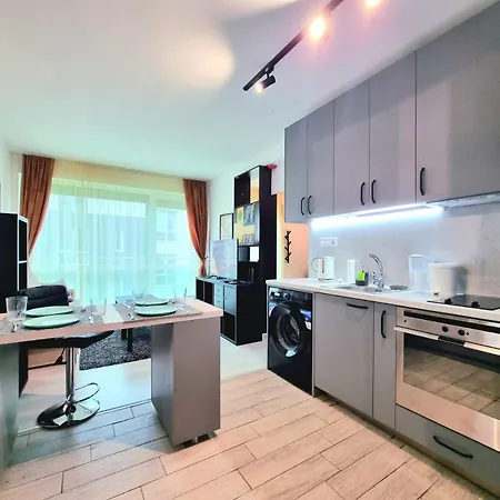 Apartamento Compact Sarafovo To The