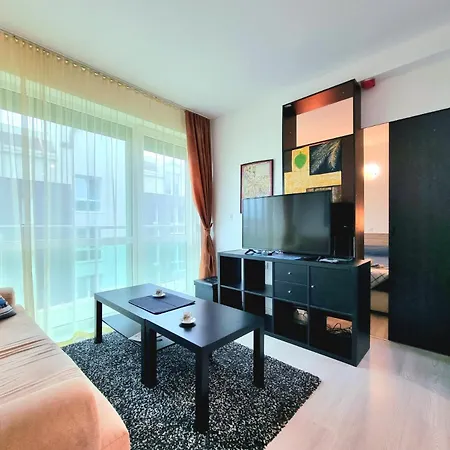 Compact Sarafovo To The Apartamento